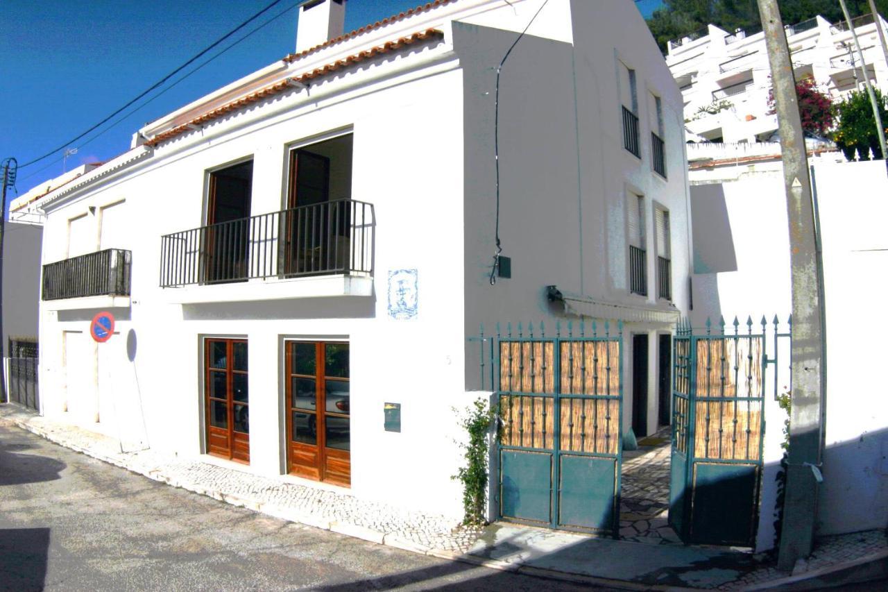 La Em Cima Homestay *